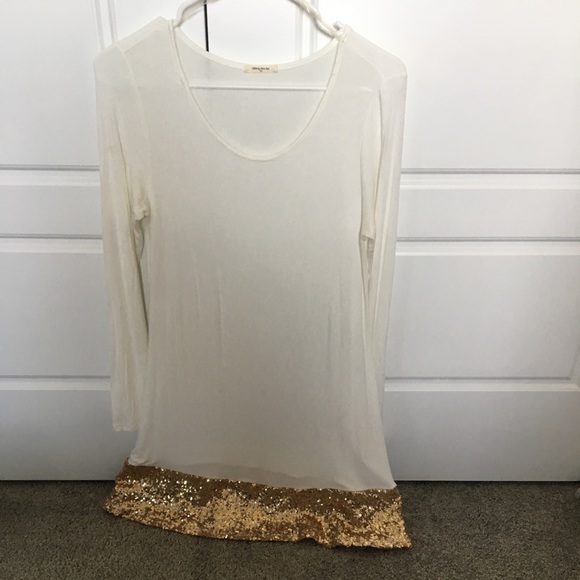 Tops - Cream and gold long sleeve tunic